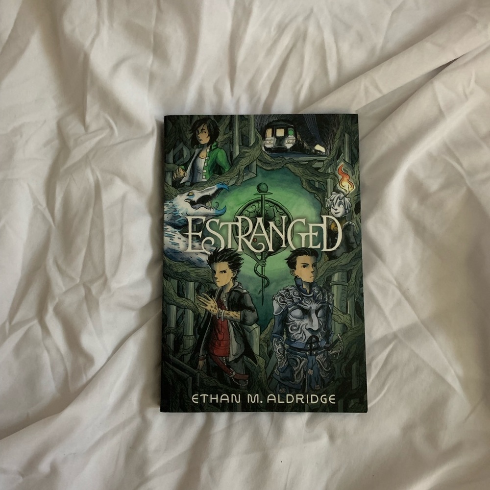 ✧ Graphic Novel “Estranged” by Ethan M. Aldridge